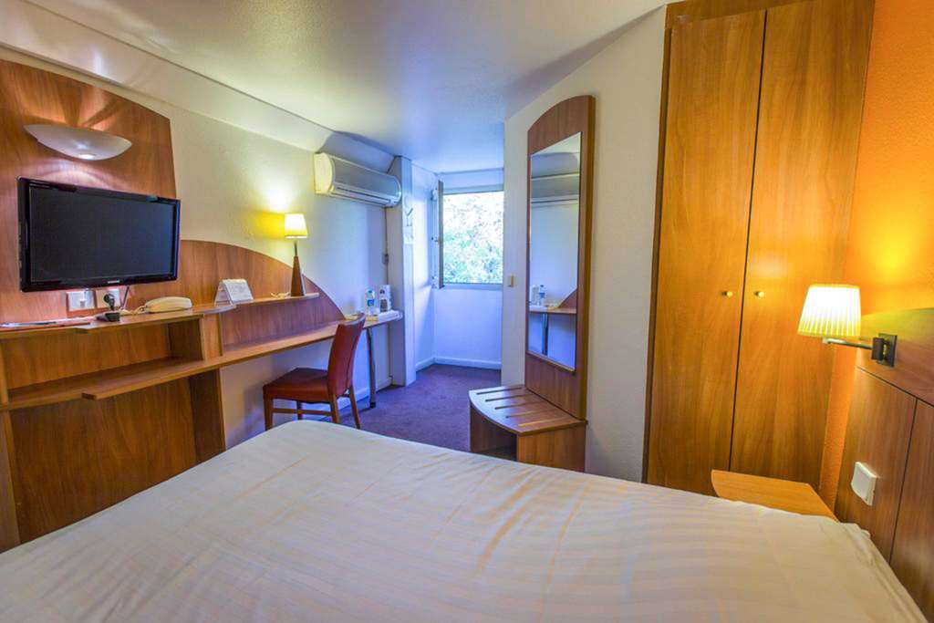 Comfort Hotel Grenoble Meylan Habitación foto